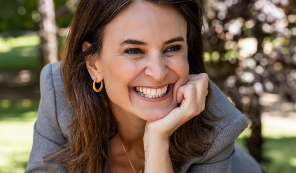 sobre-mim-thais-baldasso-ag-ncia-receptiva-na-espanha